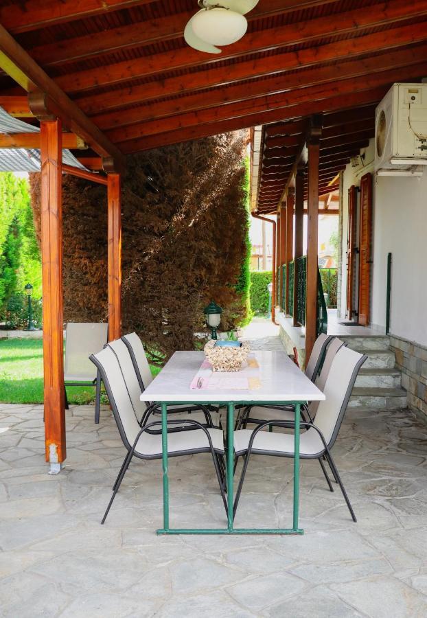 Renaissance Holidays Villa Nea Kallikrateia Esterno foto